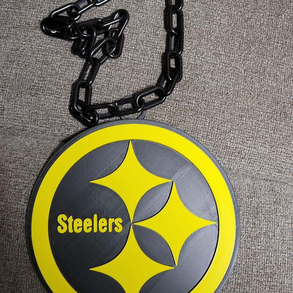 Steelers Logo Chain Necklace